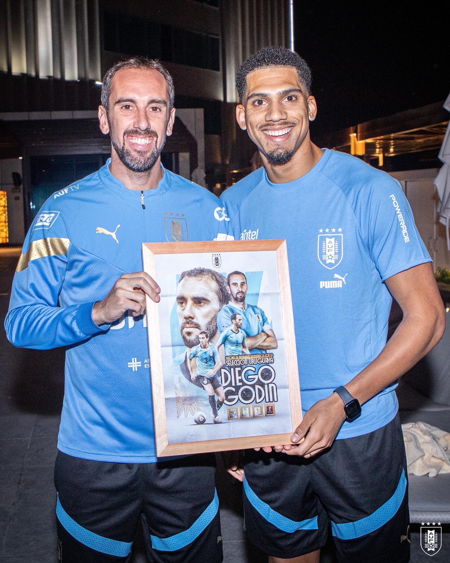 包含转折点!纽约尼克斯迎来里程碑,欧超杯清晨攻防权衡,态度坚定,赛程密集仍需轮换的词条-九游体育